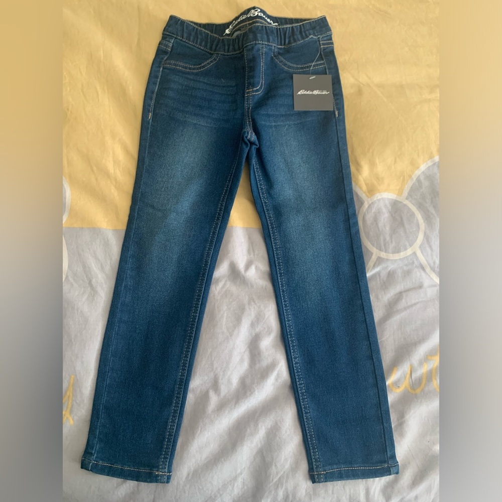 New with tag Eddie Bauer girls Jeans size 5